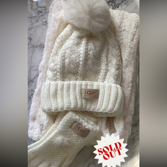 UGG Accessories Sold Out Sold Out Ugg Winter White Pom Pom Hat